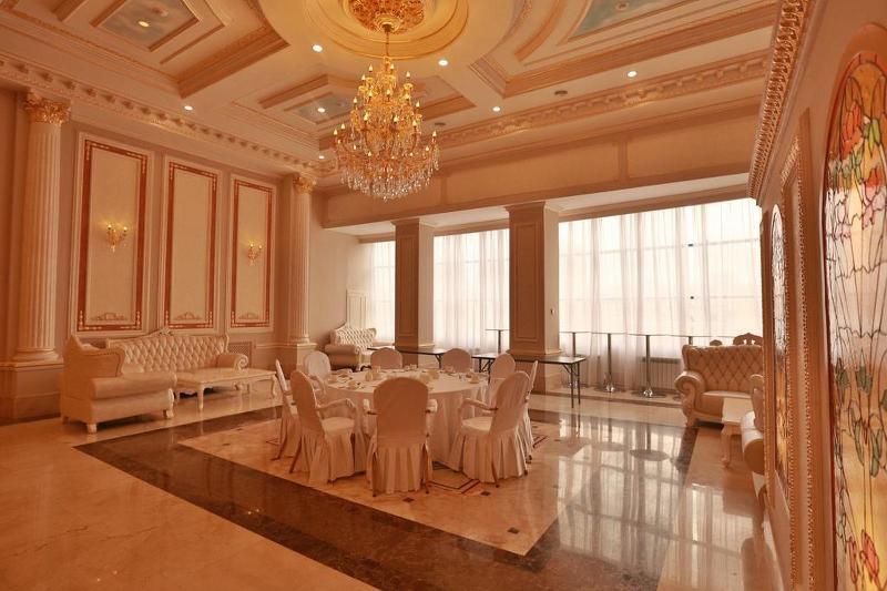 Grand Hotel Eurasia Almatı Dış mekan fotoğraf