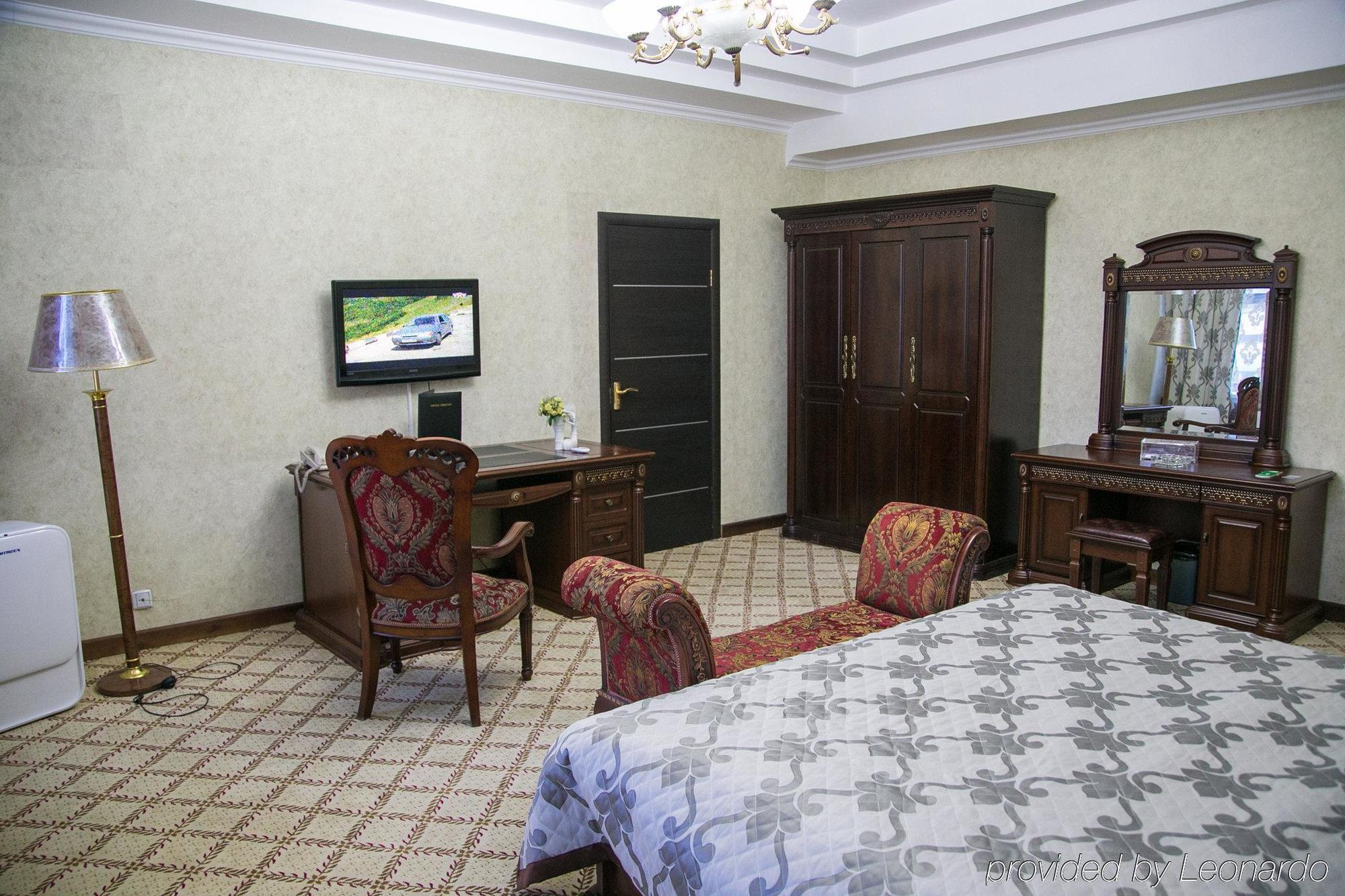 Grand Hotel Eurasia Almatı Dış mekan fotoğraf