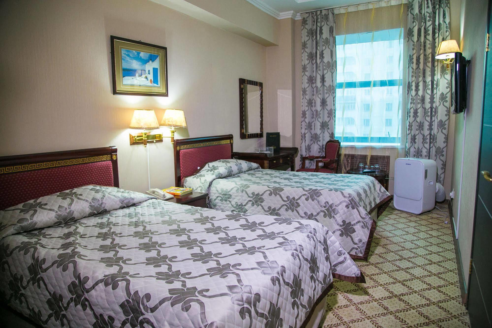 Grand Hotel Eurasia Almatı Dış mekan fotoğraf